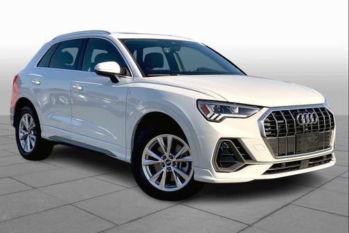 2025 Audi Q3 Premium 45 TFSI S line quattro Tiptronic