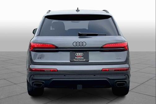 2026 Audi Q7 55 Premium Plus