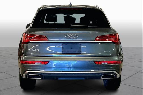 2023 Audi Q5 45 S line Premium