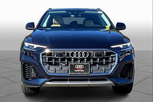 2025 Audi Q8 55 Premium Plus
