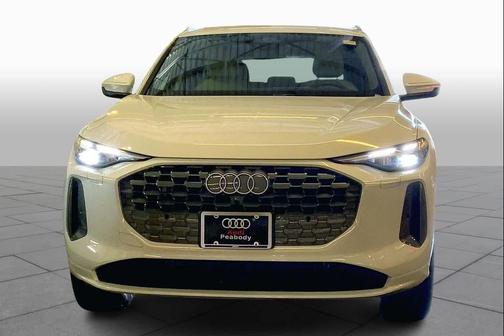 2025 Audi Q5 Premium TFSI quattro S tronic