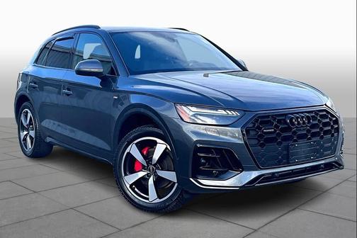 Daytona Gray Pearl Effect 2024 Audi Q5 45 S line Prestige
