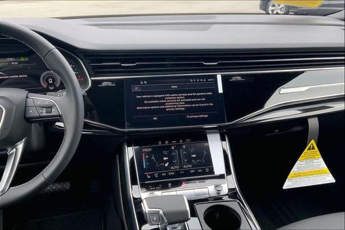 2026 Audi Q7 55 Premium Plus