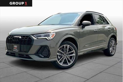 2025 Audi Q3 Premium 45 TFSI S line quattro Tiptronic
