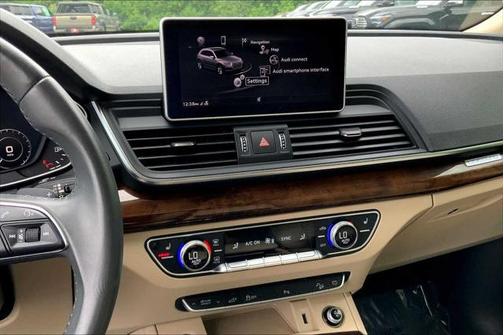 2020 Audi Q5 Premium Plus 55 TFSI e quattro S tronic