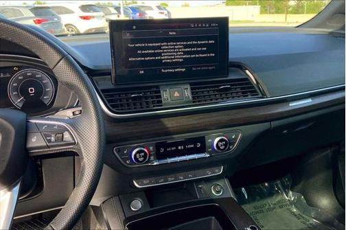 2024 Audi Q5 55 S line Prestige