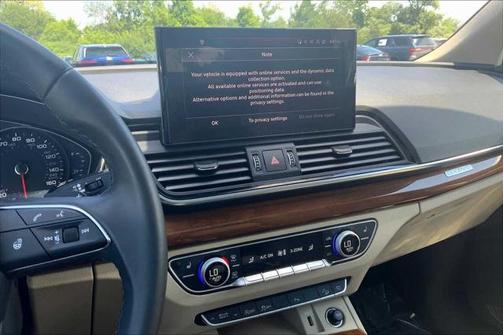 2022 Audi Q5 45 S line Premium