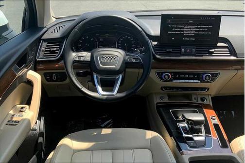 2022 Audi Q5 45 S line Premium
