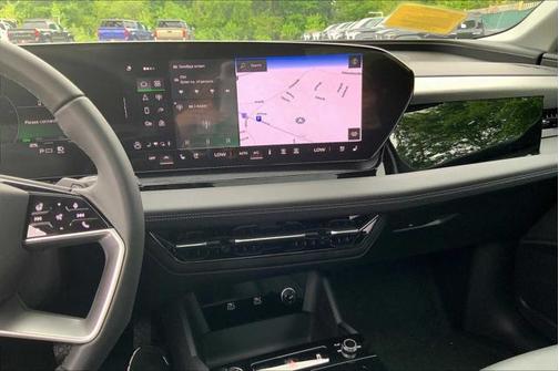 2025 Audi Q6 e-tron Premium Plus quattro
