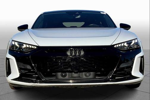 2022 Audi e-tron GT Prestige