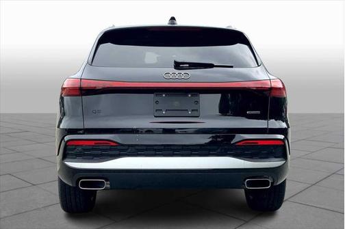 2025 Audi Q5 Premium