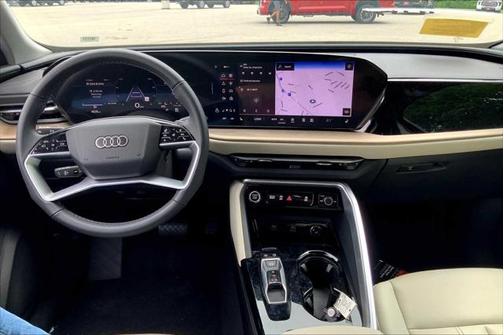 2025 Audi Q5 Premium