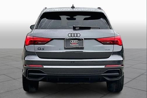 2025 Audi Q3 45 S line Premium Plus