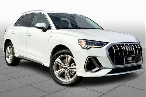 2022 Audi Q3 45 S line Premium Plus