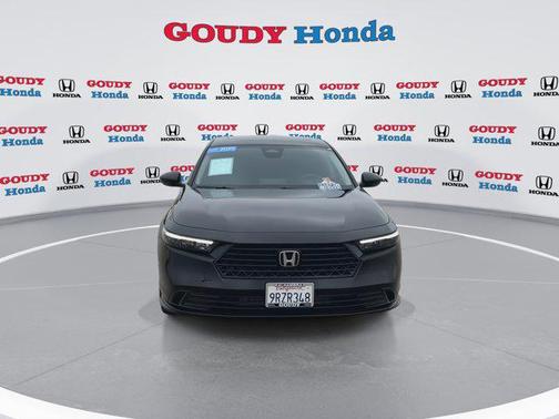 Crystal Black Pearl 2025 Honda Accord SE