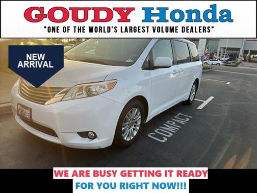 2013 Toyota Sienna XLE