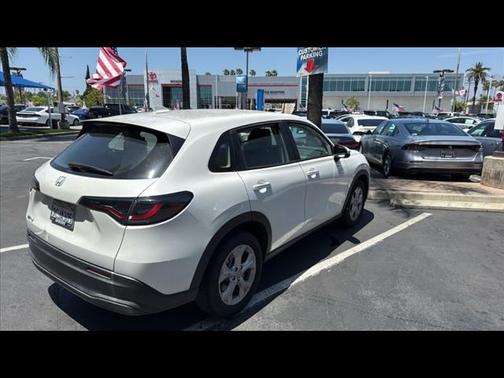 2023 Honda HR-V LX