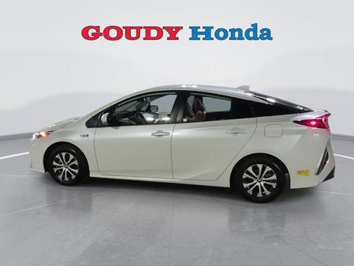 2022 Toyota Prius Prime XLE