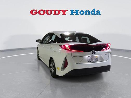 2022 Toyota Prius Prime XLE