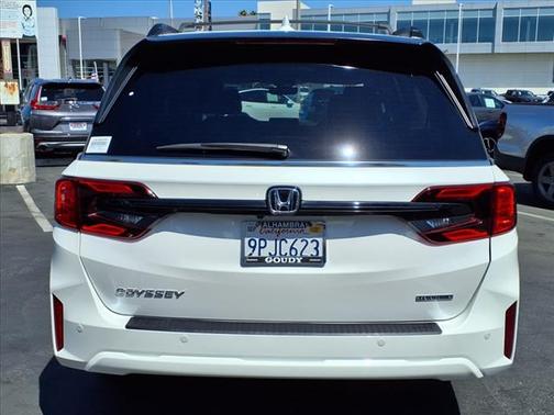 2025 Honda Odyssey Touring