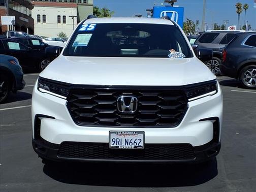 2025 Honda Pilot Sport