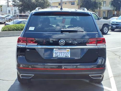 2022 Volkswagen Atlas 2.0T SE w/Technology
