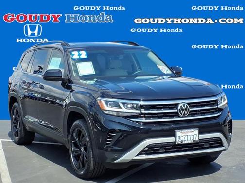 2022 Volkswagen Atlas 2.0T SE w/Technology