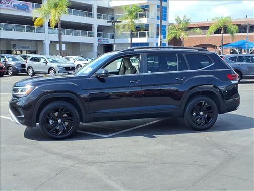 2022 Volkswagen Atlas 2.0T SE w/Technology