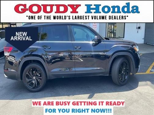 2022 Volkswagen Atlas 2.0T SE w/Technology