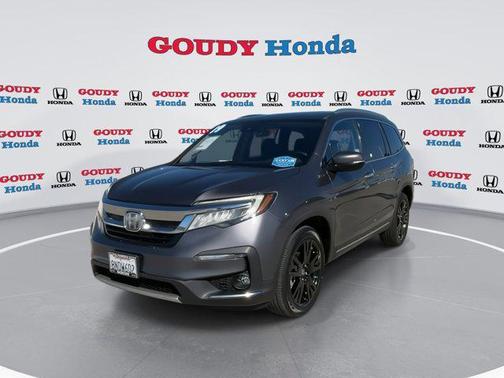 2019 Honda Pilot Touring 8-Passenger