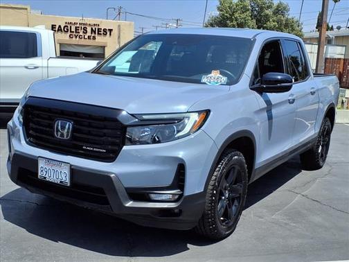 2023 Honda Ridgeline Black