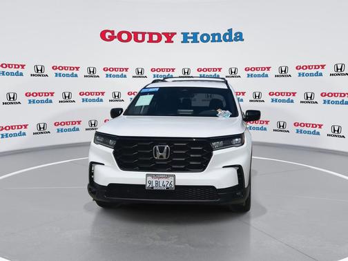 White 2024 Honda Pilot Sport