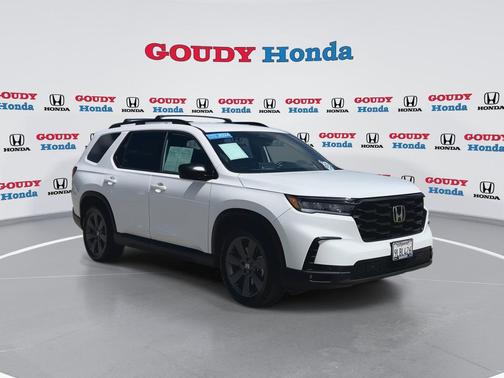 White 2024 Honda Pilot Sport