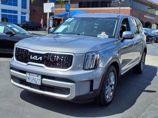 2023 Kia Telluride LX