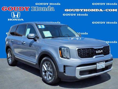 2023 Kia Telluride LX