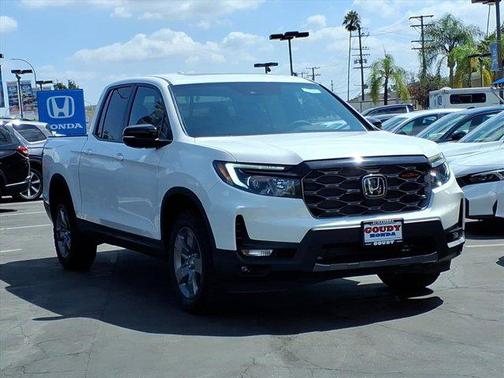 2025 Honda Ridgeline TrailSport