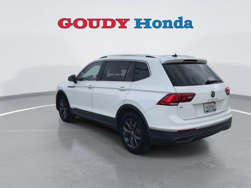 2022 Volkswagen Tiguan 2.0T SE