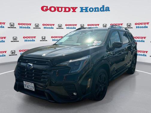 Crystal Black Silica 2023 Subaru Ascent Onyx Edition Limited 7-Passenger