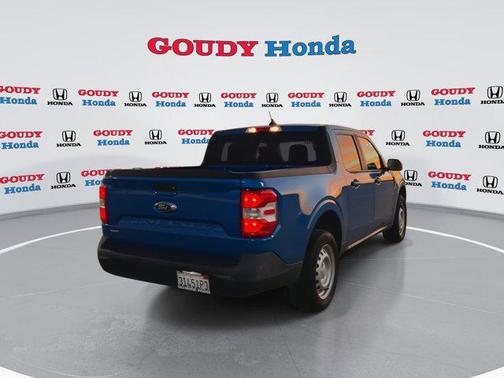 2022 Ford Maverick XL