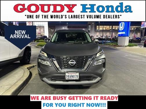 2022 Nissan Rogue SV
