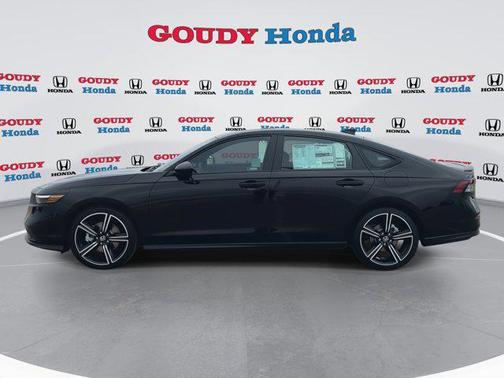 Crystal Black Pearl 2026 Honda Accord Hybrid Sport