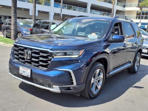 2023 Honda Pilot EX-L 8 Passenger