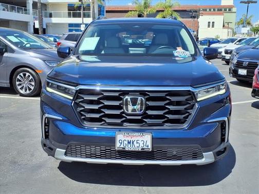 2023 Honda Pilot EX-L 8 Passenger