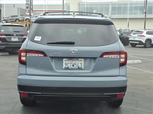 2022 Honda Pilot 2WD Sport