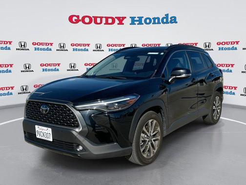 2023 Toyota Corolla Cross XLE