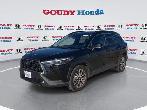 2023 Toyota Corolla Cross XLE