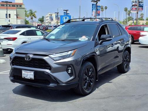 2022 Toyota RAV4 XLE Premium