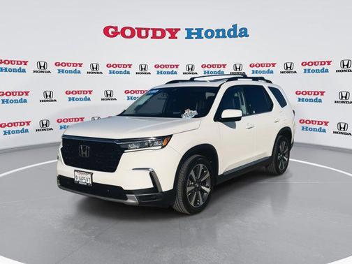 2023 Honda Pilot AWD Elite