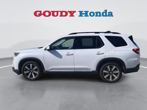 2023 Honda Pilot AWD Elite
