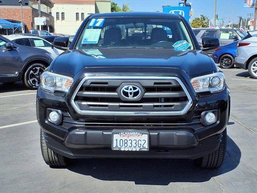 2017 Toyota Tacoma SR5